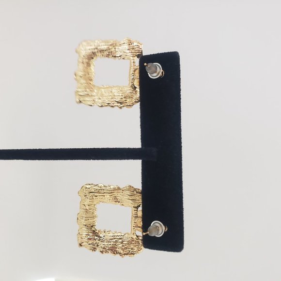 NEW 3/$10 Square/Rectangular Earrings in Goldtone - Picture 2 of 5